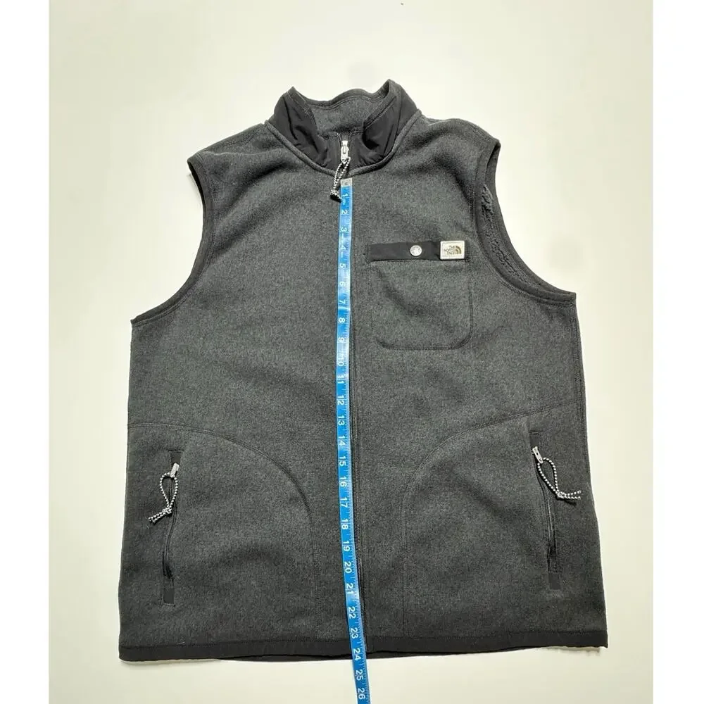 The North Face Mens Hommes Dark Gray fleece Zip up Vest Size Large.